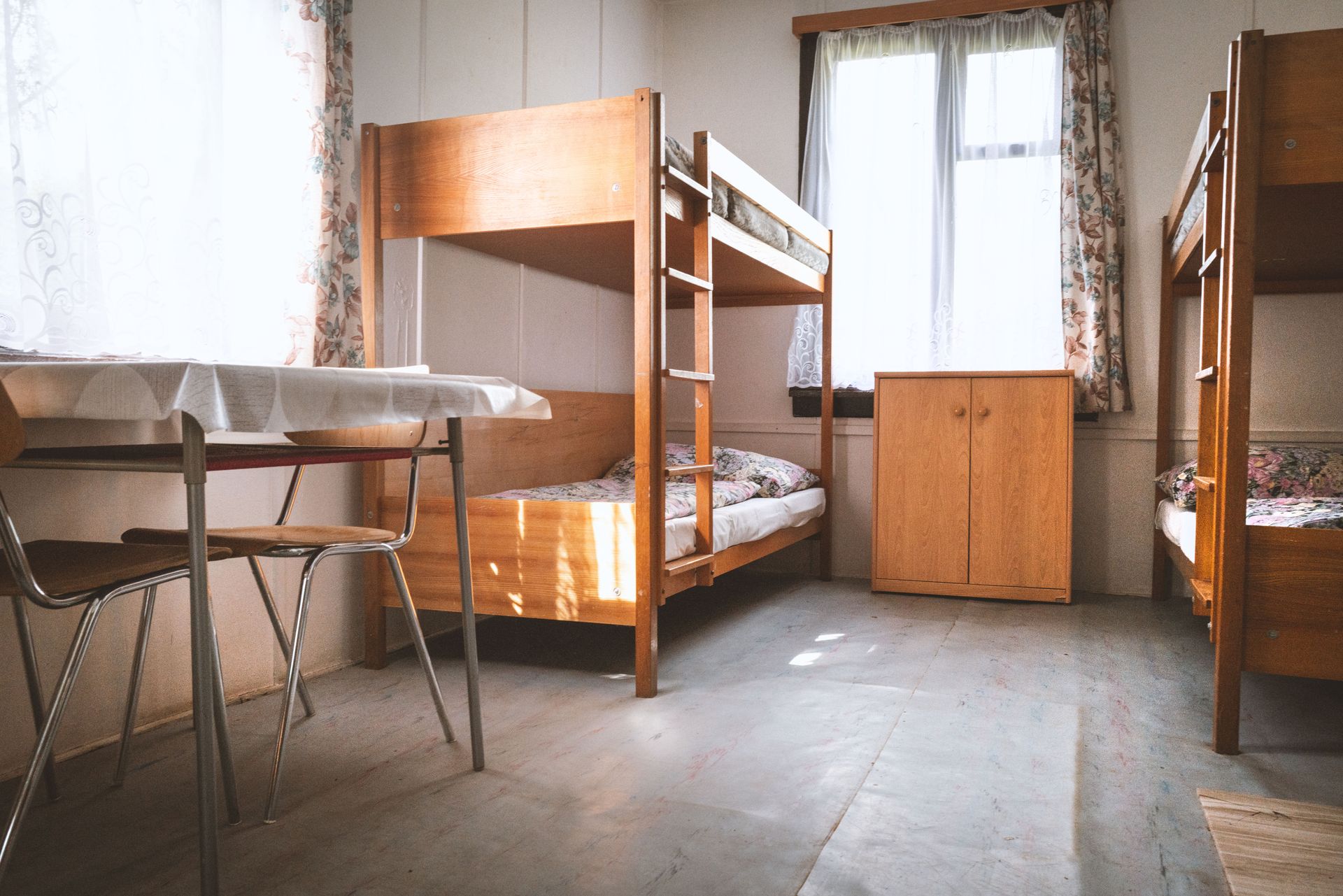 Osmilůžková chatka – interiér